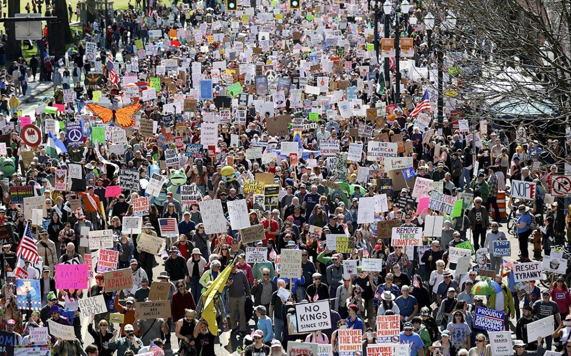 Millones de estadounidenses se manifestaron contra la política de Donald Trump