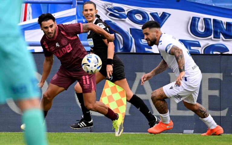 Lanús le ganó a Vélez y le quitó el invicto