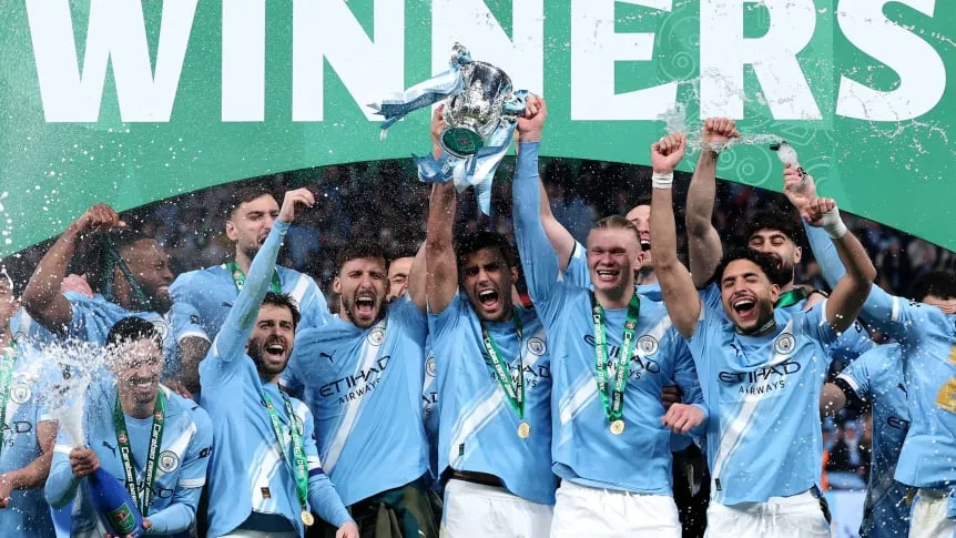 Manchester City venció a Arsenal y levantó la Carabao Cup