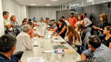 Histórico: mesa de diálogo entre el MOCASE VC, la empresa AGD y el Gobierno Provincial