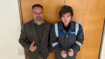 Javier Milei se reunió con Santiago Abascal y Jesús Huerta De Soto durante su gira en Madrid