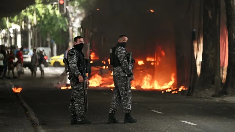 Operativo policial contra los narcos dejó 8 muertos en Río de Janeiro
