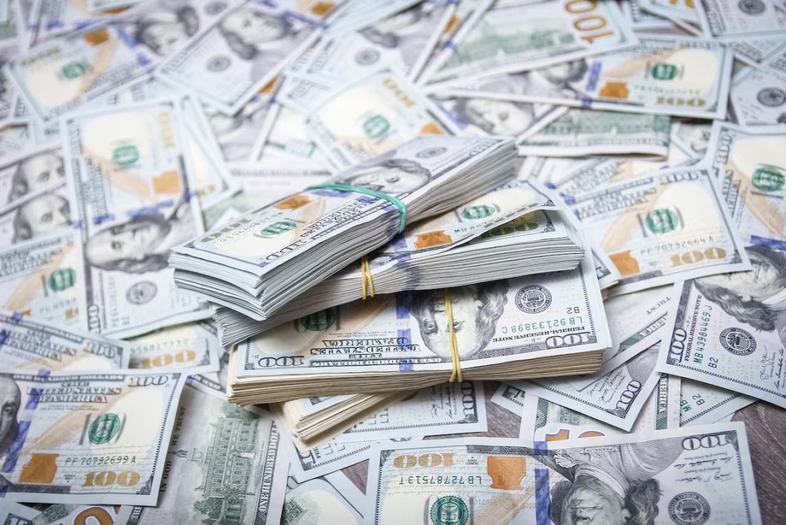 Tras el suicidio del financista Maldonado, aparecen reclamos por medio millón de dólares