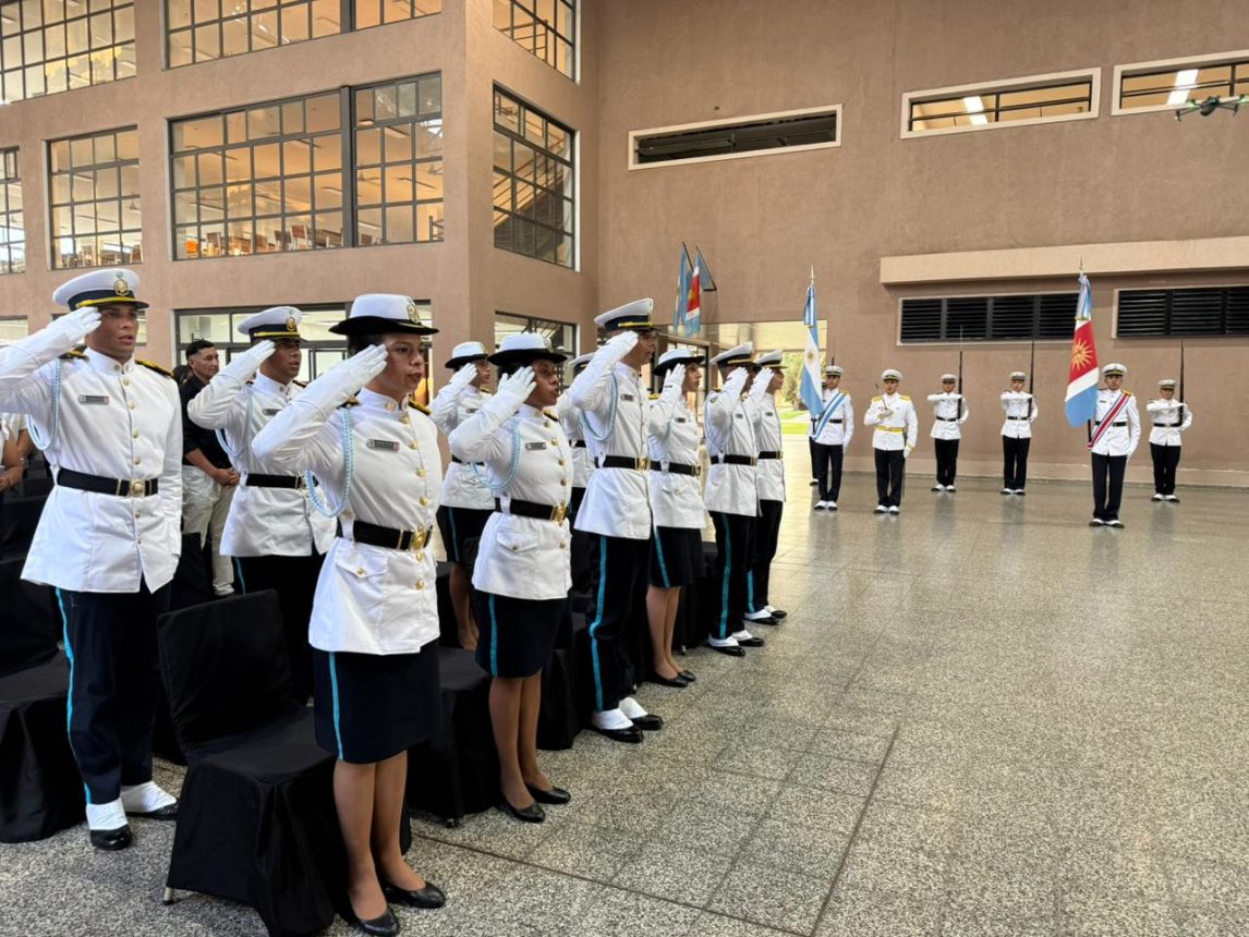 La escuela de cadetes realizó el ascenso de suboficiales cadetes
