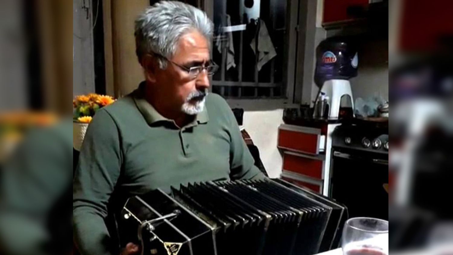 Tras un accidente en su bici, murió el músico Ramón “Pocho” Rojas ...
