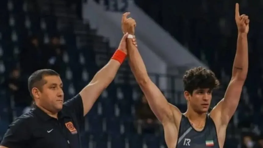 Conmoción en el deporte: Irán ejecutó a un luchador de 19 años tras una protesta