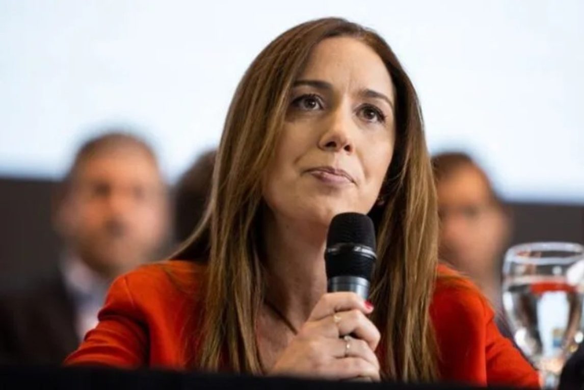 María Eugenia Vidal se “vengó” de Adorni con un viejo tuit que lo deja mal parado