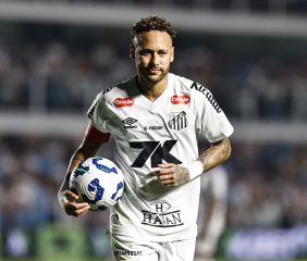 Romaña calentó la previa ante Neymar: “Le vamos a meter”