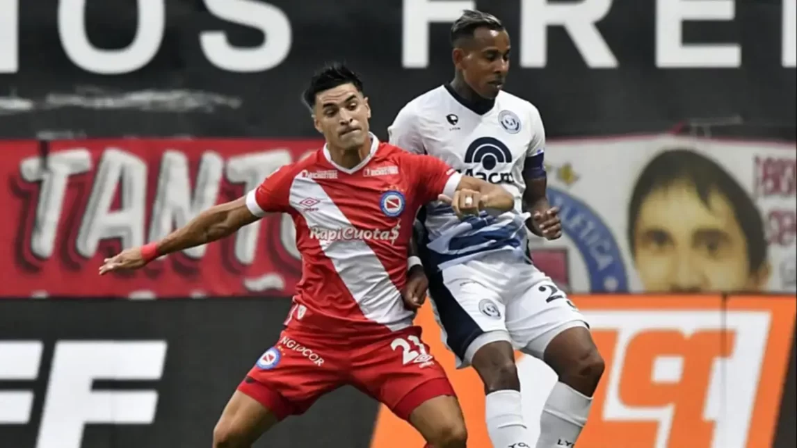 Independiente Rivadavia recibe a Argentinos Juniors por el Torneo Apertura