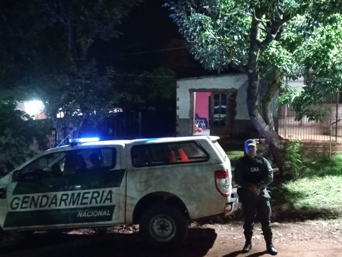 Droga por encomienda: secuestran más de 66 kilos de marihuana y detienen a dos personas