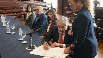 Santiago y Tucumán firmaron un acuerdo histórico para fortalecer la Justicia de Paz en el interior