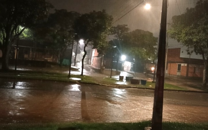 Tragedia en Tucumán: murió un niño de 12 años electrocutado en medio del temporal