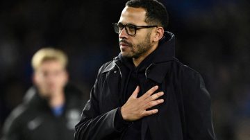 Chelsea echó a Rosenior luego de una seguidilla histórica de derrotas