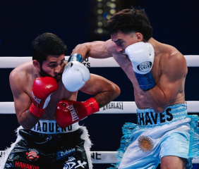 Chaves noqueó en Las Vegas y dio un golpe de autoridad en su debut internacional