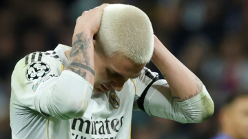 Mastantuono volvió a ser silbado en el Bernabéu