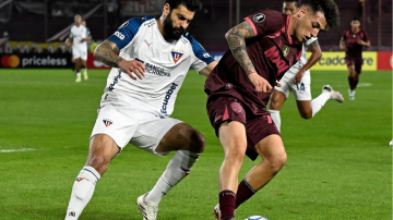 Lanús se hizo fuerte en casa y venció a Liga de Quito