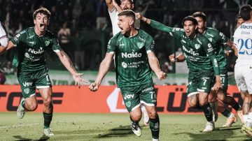 Sarmiento le ganó a Tigre y mantiene viva la ilusión de clasificar