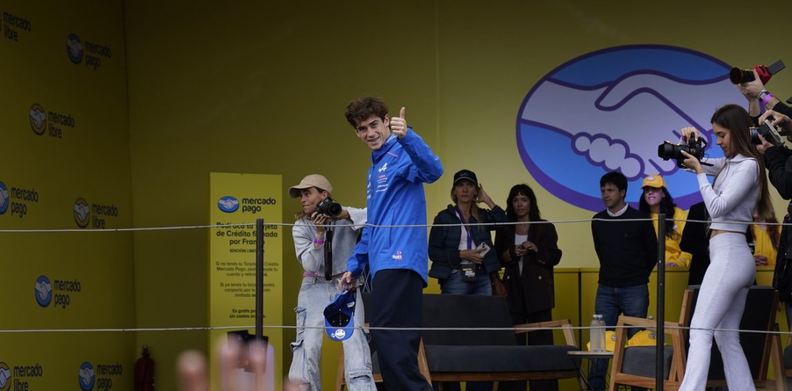 Fiebre por Franco Colapinto: multitud en Palermo antes del roadshow en Buenos Aires