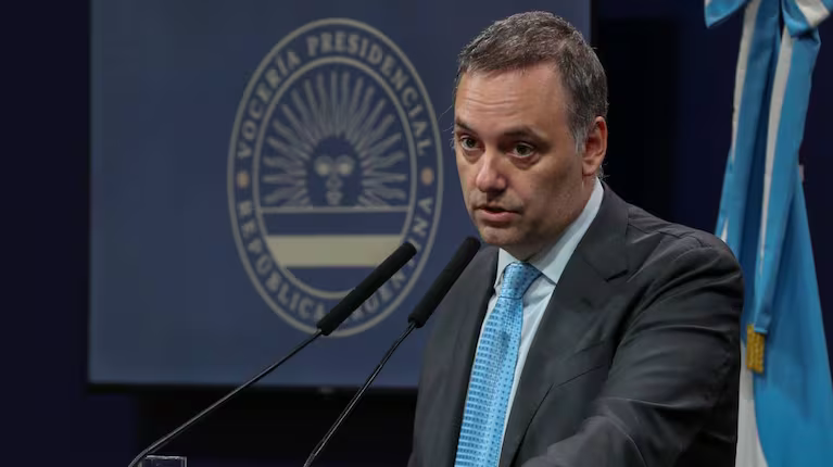 Declaran los dueños de la inmobiliaria en la causa que investiga a Adorni