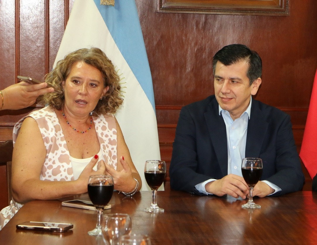 Crisis en la UNSE: advierten que el atraso salarial ya supera el 55% y la Justicia exige fondos