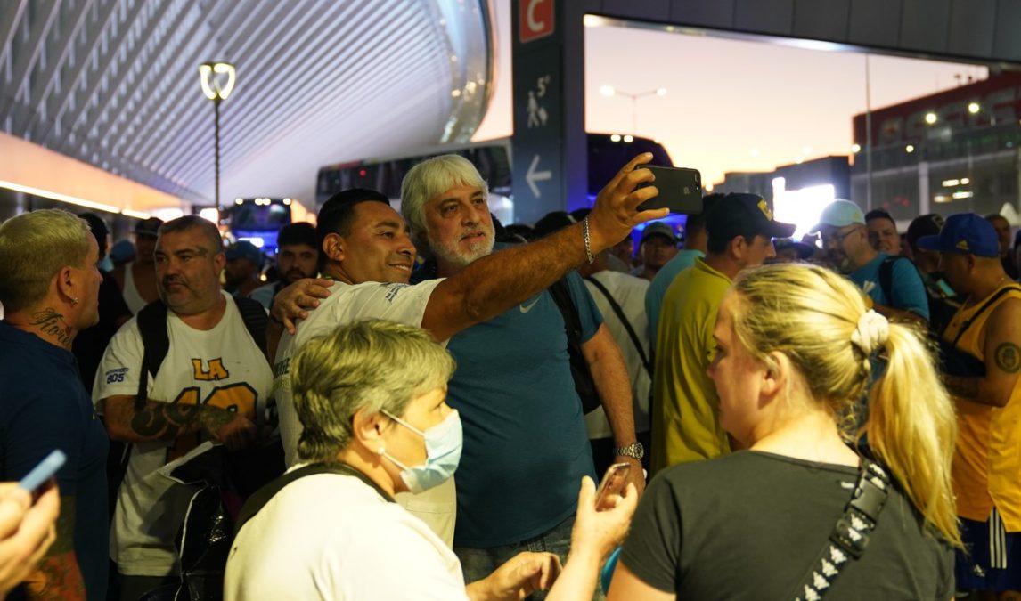 Di Zeo viajó a ver a Boca y fue notificado el derecho de admisión