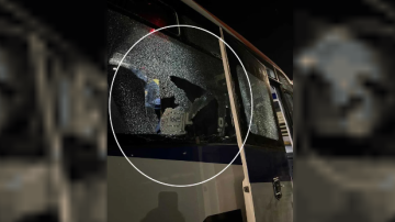 Terribles ataques a los micros de Boca que trasladaban de regreso a los hinchas desde Chile