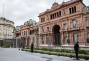 El Gobierno prohibió este jueves el ingreso de la prensa acreditada a la Casa Rosada
