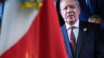 ANUNCIOS: Bono Día del Trabajador de $600.000 y bono aguinaldo de $1.200.000 en dos partes