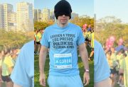 Nahuel Gallo corrió en Buenos Aires y exigió la libertad de los presos políticos en Venezuela