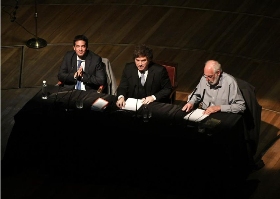 Milei contra Keynes: “Era un genio del mal y el brazo ejecutor de lo siniestro”