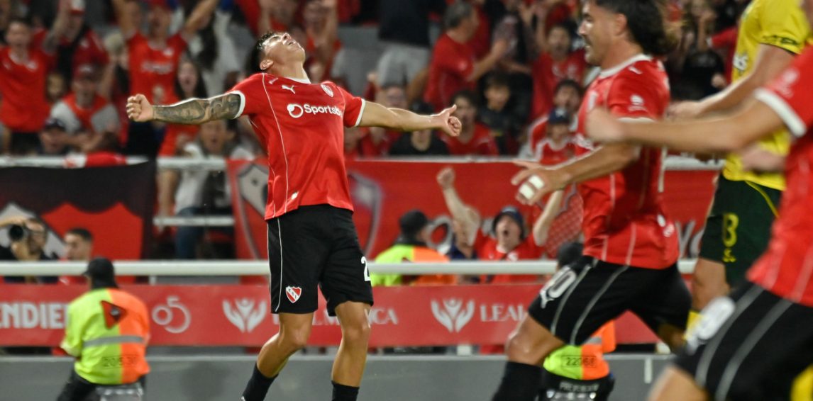 Independiente le ganó a Defensa y Justicia y sigue en la pelea