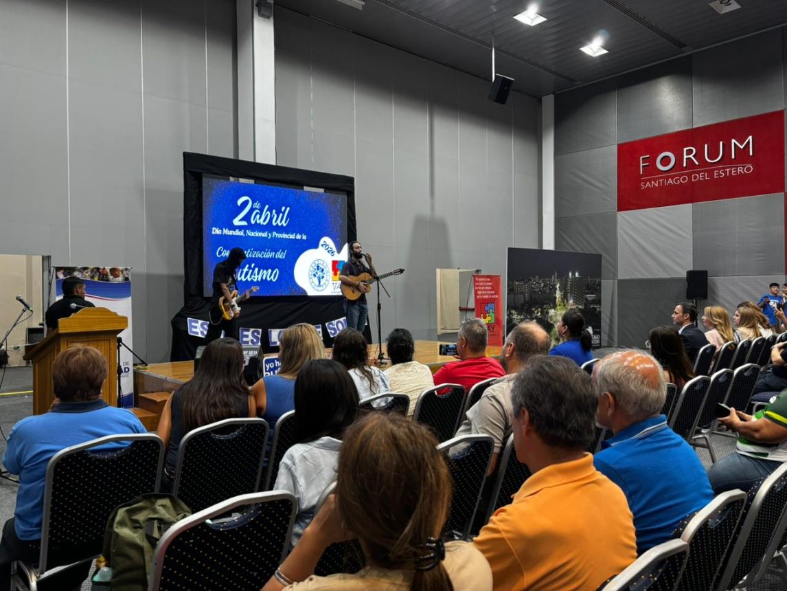 Se realizó el acto por el Día Mundial de Concienciación del Autismo en el Fórum