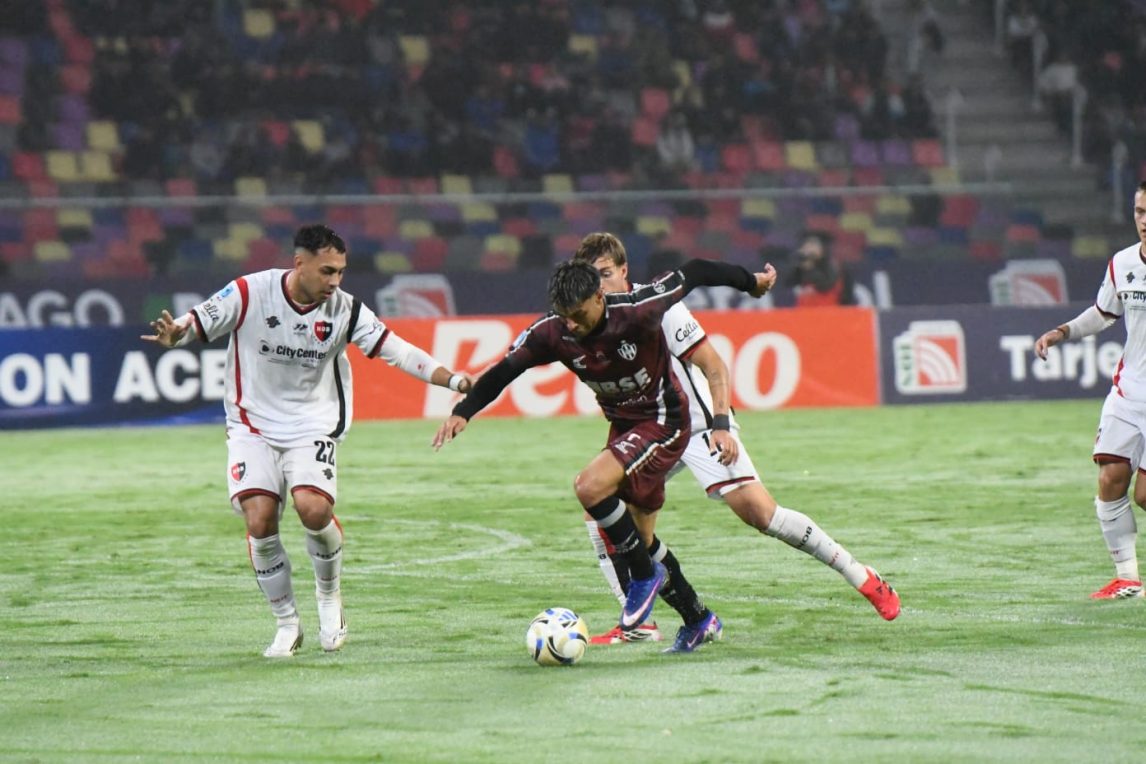 Dura derrota de Central Córdoba ante Newell´s que deja a Pusineri contra las cuerdas