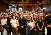 Educación e integración: estudiantes de cuatro departamentos visitaron Casa de Gobierno