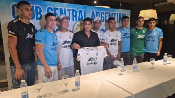 Central Argentino presentó su nueva indumentaria para la temporada