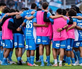 Estudiantes (RC) recibe a Barracas Central en un duelo clave por el Apertura