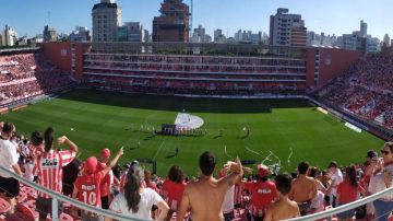 Estudiantes va por un triunfo clave ante un Unión en levantada