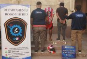 Detienen a dos jóvenes acusados de articipar en un robo con arma blanca