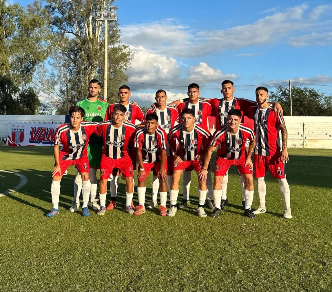 Unión Santiago y Mitre igualaron sin goles