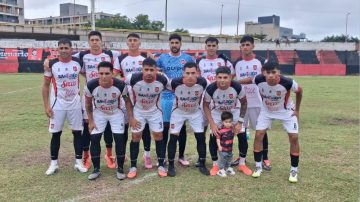 Comercio se hizo fuerte y goleó a Yanda