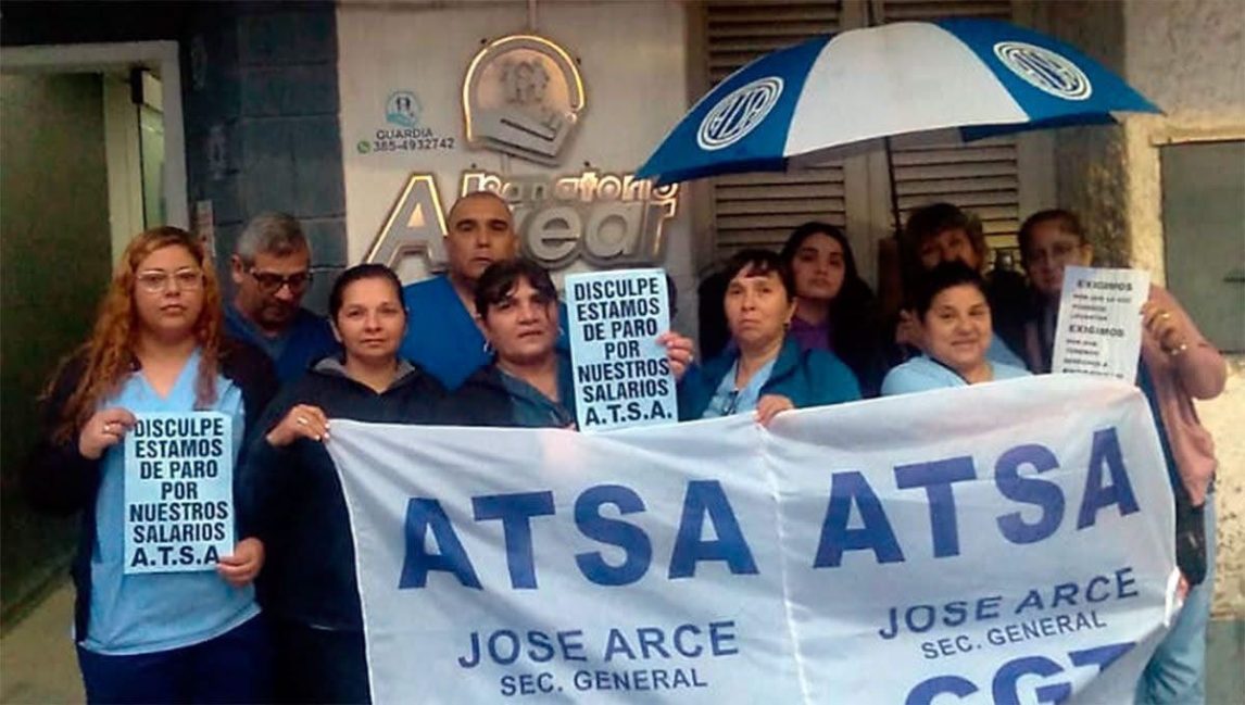 Por atraso en los pagos, trabajadores del Sanatorio Alvear realizan un paro de 24 horas 