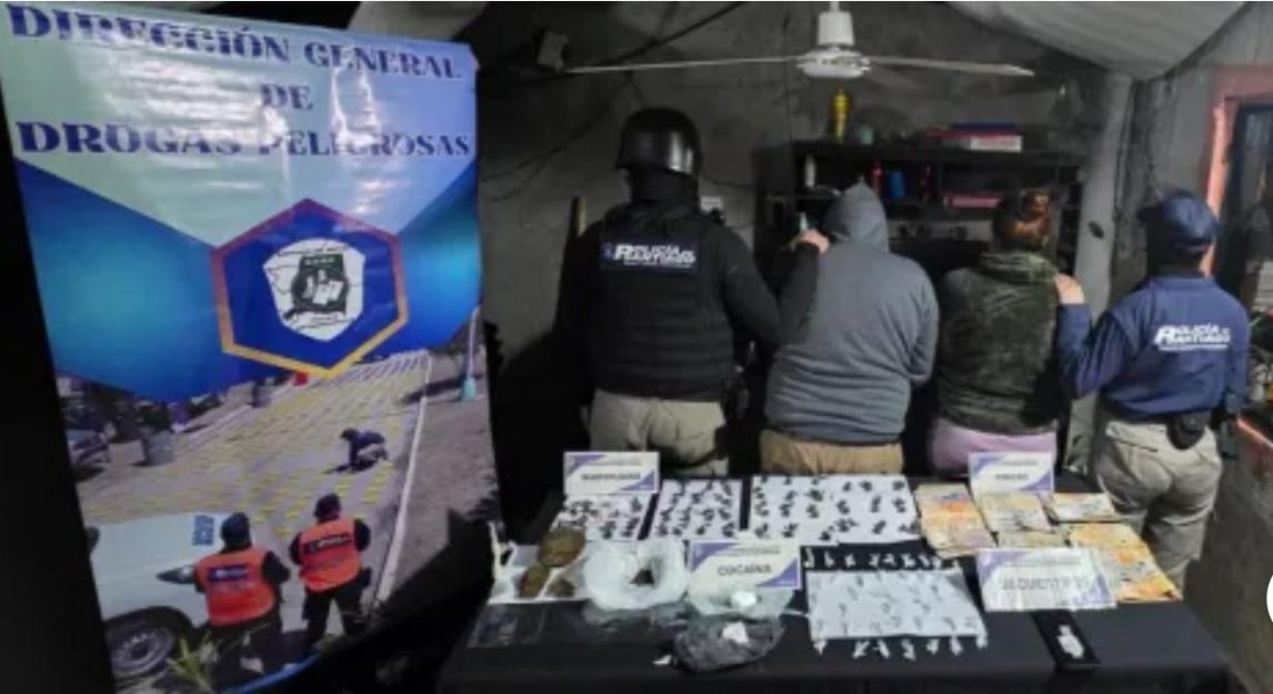 Un condenado con domiciliaria vendía droga junto a su esposa y sin tobillera electrónica