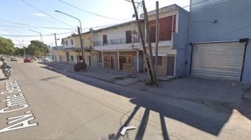 B° Besares: atacó a golpes a su novia y escapó de la policía saltando la tapia