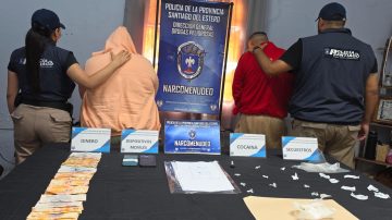 Tras la “lluvia de ladrillos” a los policías en Las Termas, una pareja fue detenida y secuestraron cocaína