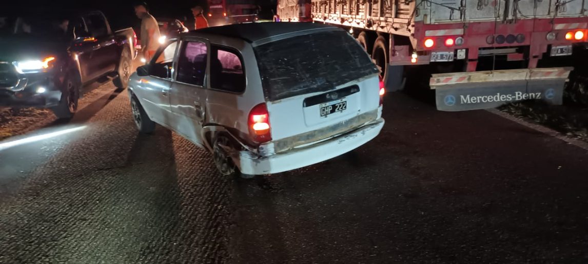 Un menor herido tras un choque frontal provocado por un desperfecto mecánico en Ruta 9