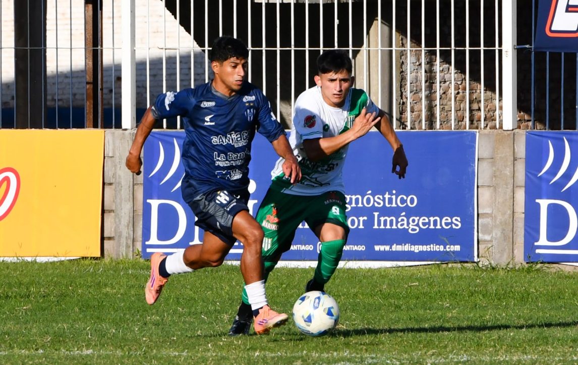 Banfield reaccionó a tiempo y rescató un empate frente a Sarmiento