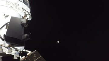 La misión Artemis II ya está a mitad de camino hacia la Luna: cuándo la orbitarán