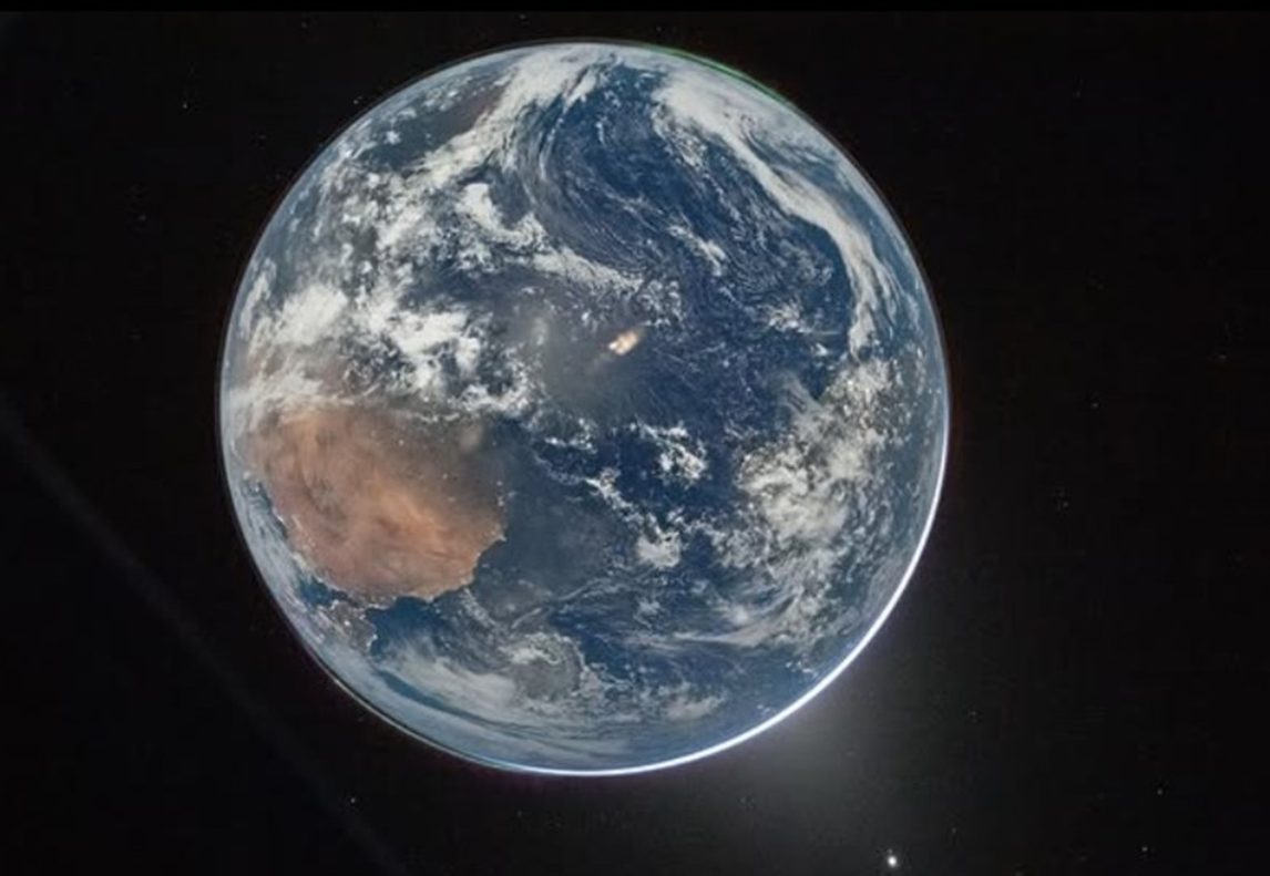 La NASA mostró impactantes imágenes de la Tierra tomadas desde la cápsula Orion de Artemis II