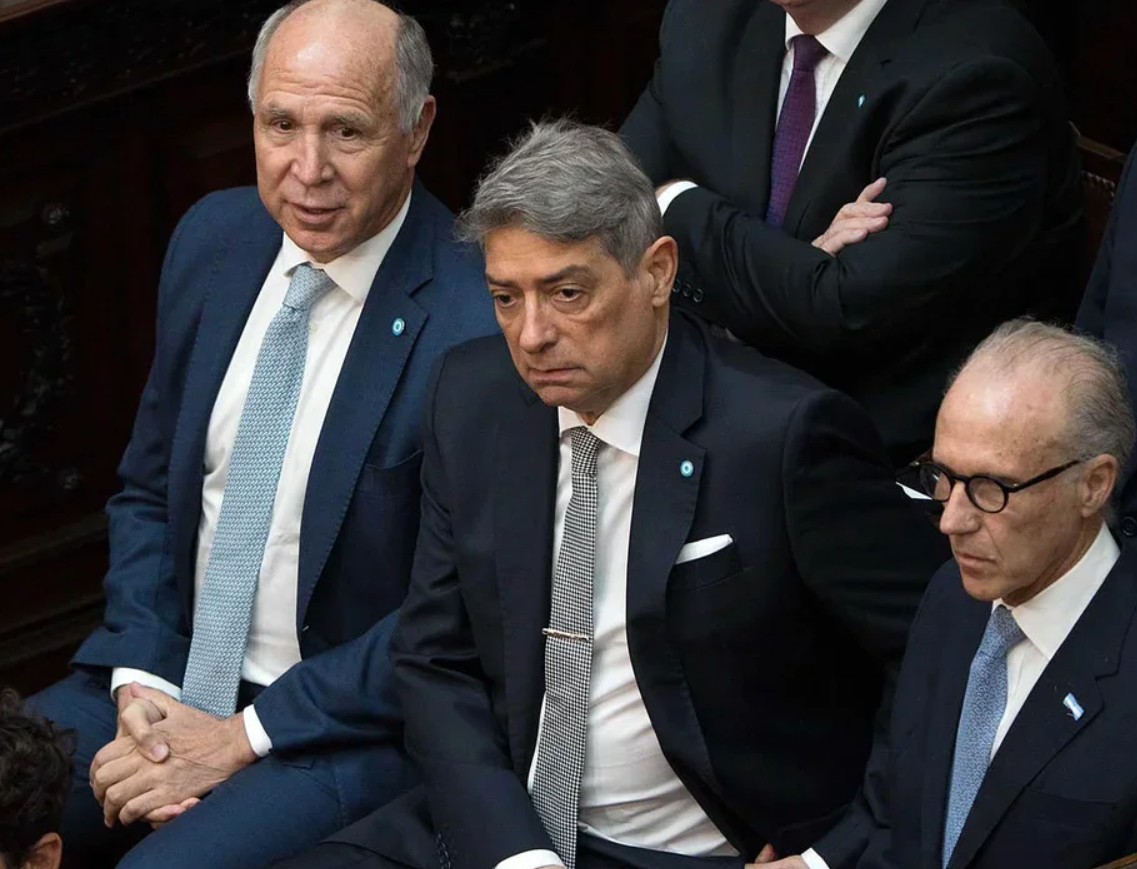 El Gobierno insiste con la Reforma Laboral y presentó un “per saltum” contra la Corte Suprema