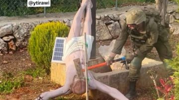 Israel condenó la destrucción de un crucifijo por parte de un soldado en el sur del Líbano